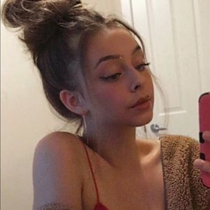 Meet your Posher, Kurstin